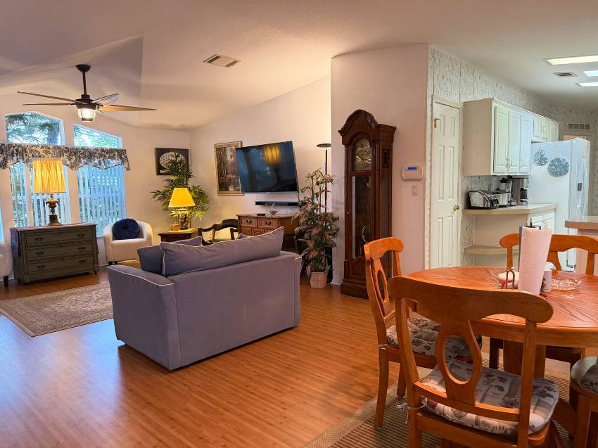 105 Bougenvilea Terrace a Parrish, FL Mobile or Manufactured Home for Sale